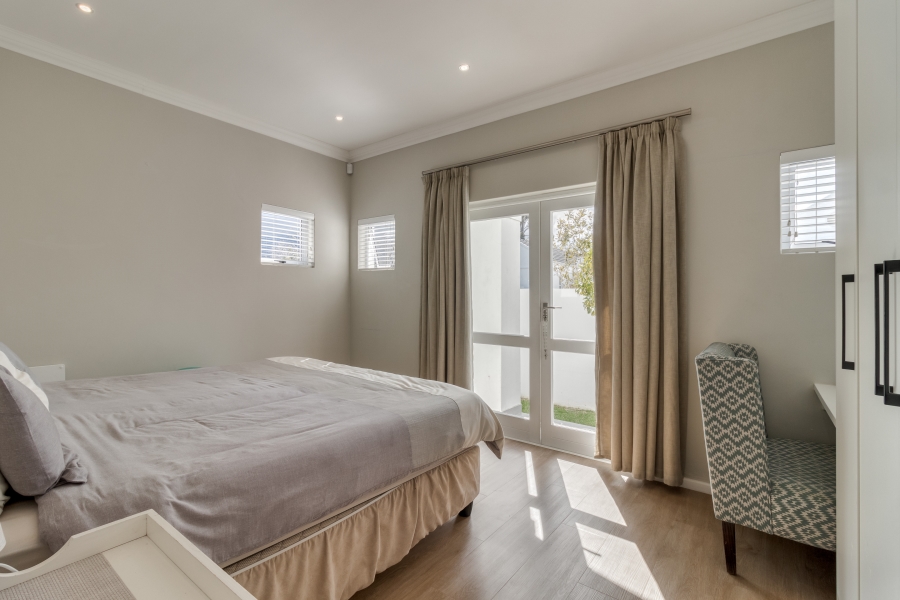 3 Bedroom Property for Sale in Roundhay Western Cape